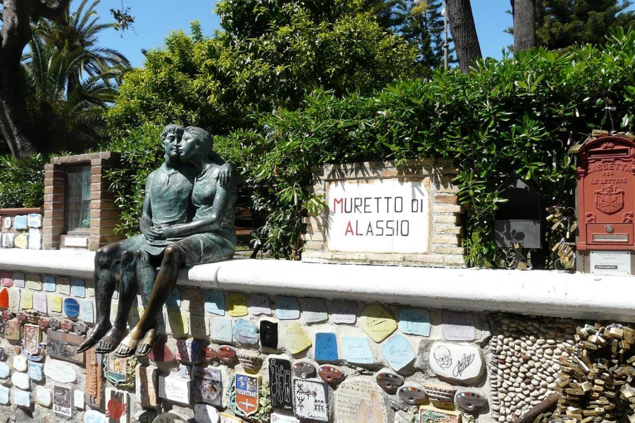 Hotel Riva Alassio Eksteriør billede